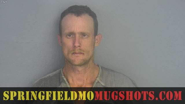 Dustin Bruton